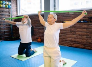 NUNCA ES TARDE PARA EMPEZAR: NUTRICIÓN, FUERZA Y CALIDAD DE VIDA DESPUÉS DE LOS 60