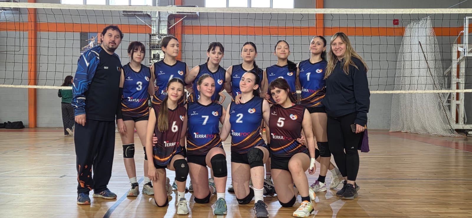 INSTITUCIONES FUEGUINAS: Galicia celebra a sus jugadoras y su participación en competencias patagónicas